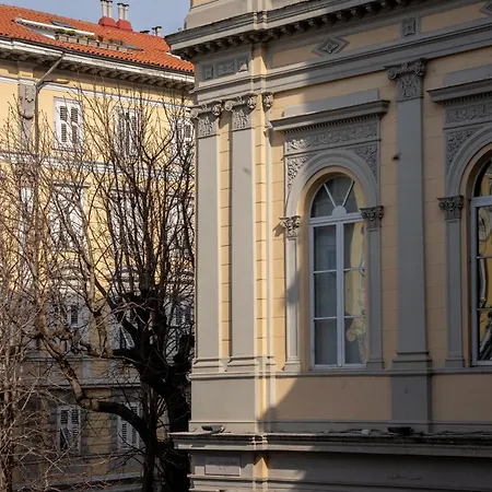 Casa Strehler Apartment *